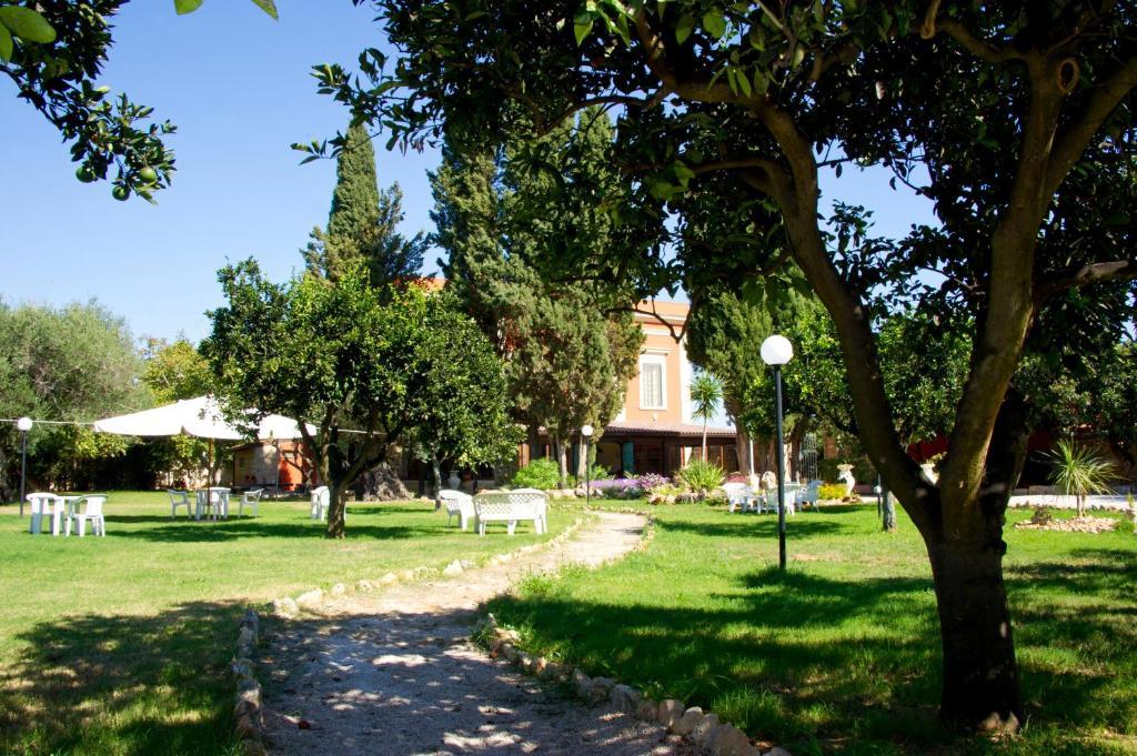 Agriturismo Santa Chiara Alezio Ngoại thất bức ảnh