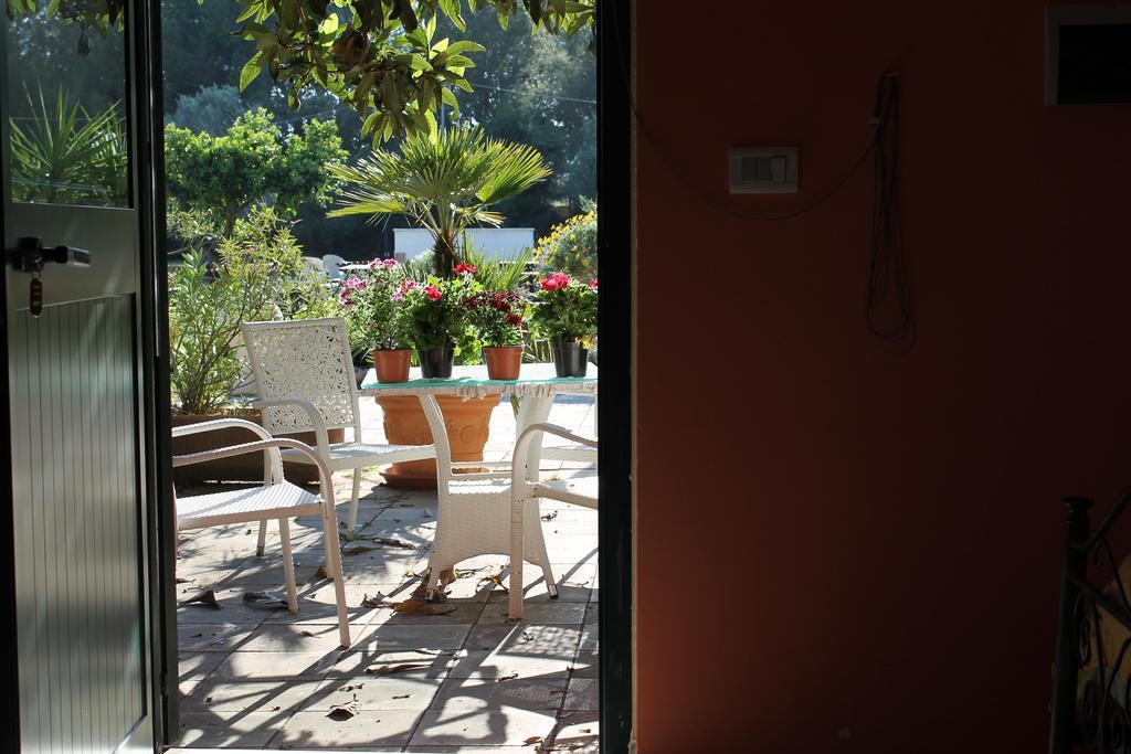 Agriturismo Santa Chiara Alezio Ngoại thất bức ảnh
