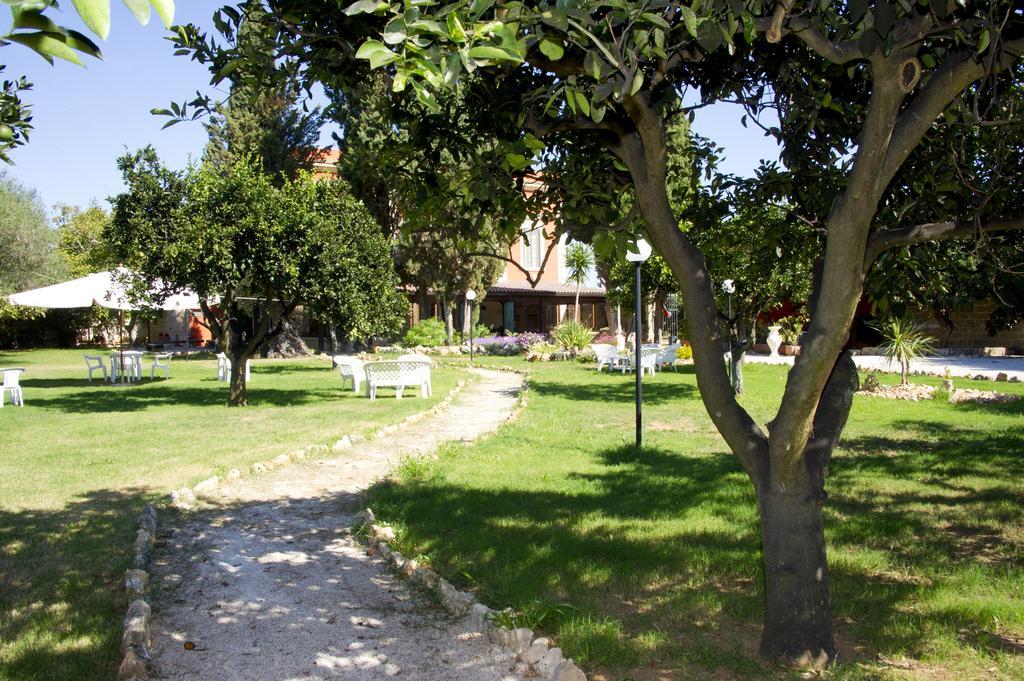 Agriturismo Santa Chiara Alezio Ngoại thất bức ảnh
