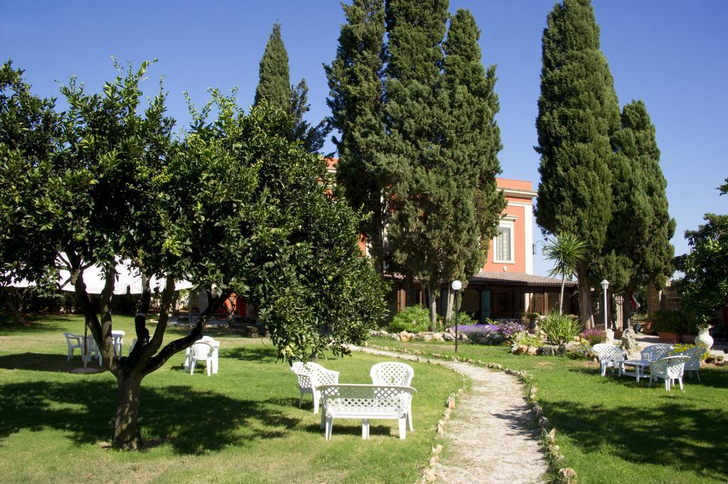 Agriturismo Santa Chiara Alezio Ngoại thất bức ảnh